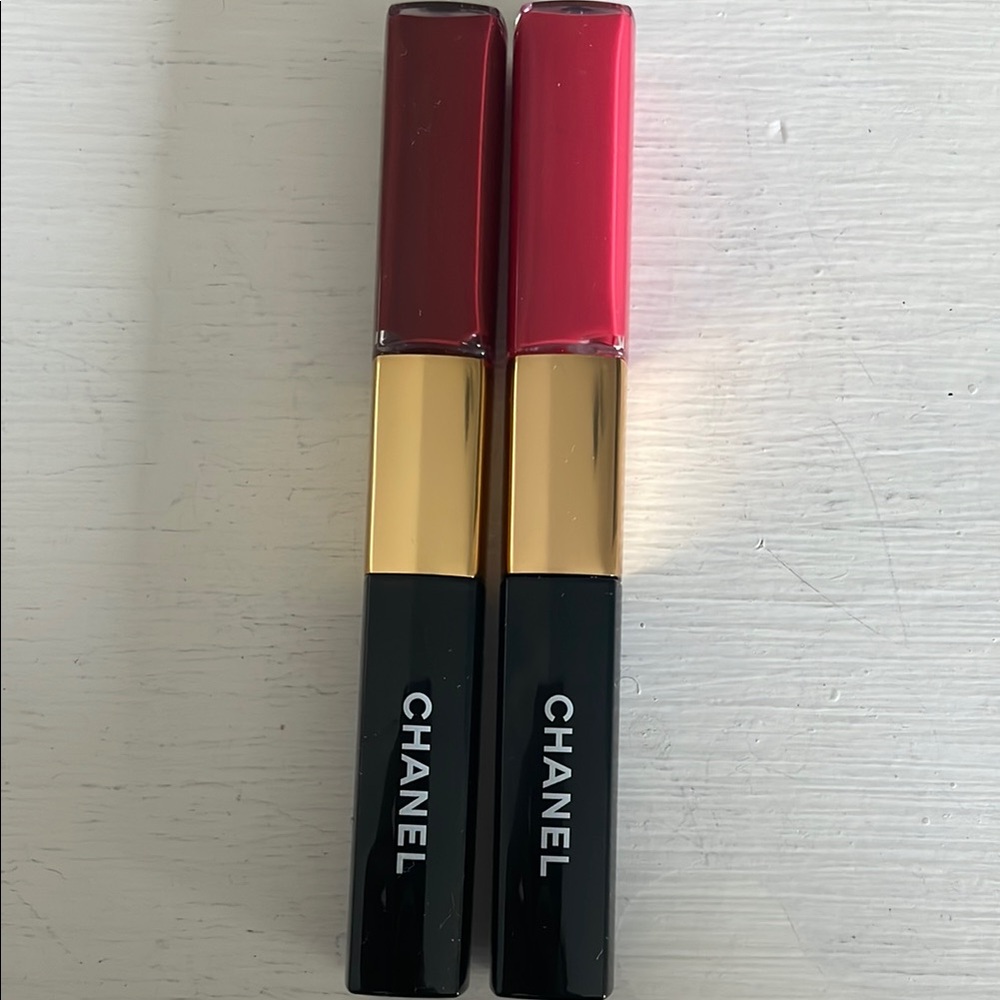 CHANEL Red and Pink Lipstick Dual Set with Gold Accent